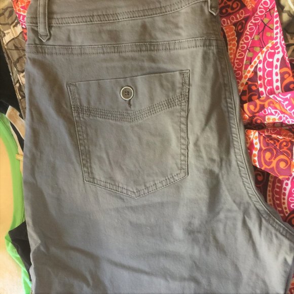 Lee Platinum Label Gray Shorts Size 16 Cotton/Spandex - Picture 8 of 10